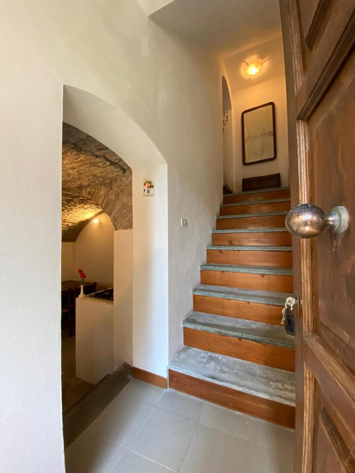 La Casetta Rosa Rocchetta di Vara Bagian luar foto