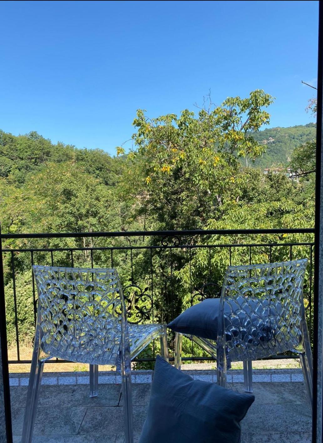 La Casetta Rosa Rocchetta di Vara Bagian luar foto